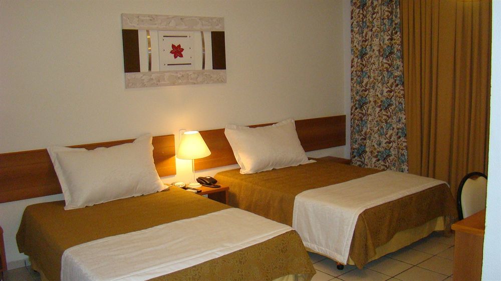 פוז דו איגואסו Falls Galli Hotel מראה חיצוני תמונה